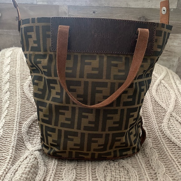 FENDI ZUCCA VINTAGE FOLDABLE NYLON/LEATHER MONOGRAM TOTE/ HANDBAG “DOUBLE F’S” - Picture 5 of 16